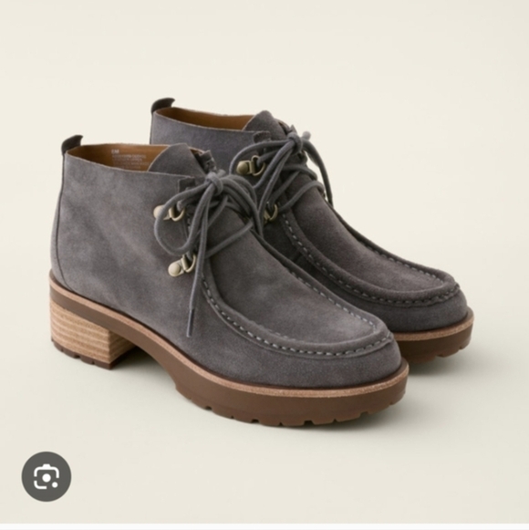 New Kork Ease Whales Boots Sz 7.5 Grey Suede Korkease - Picture 1 of 3